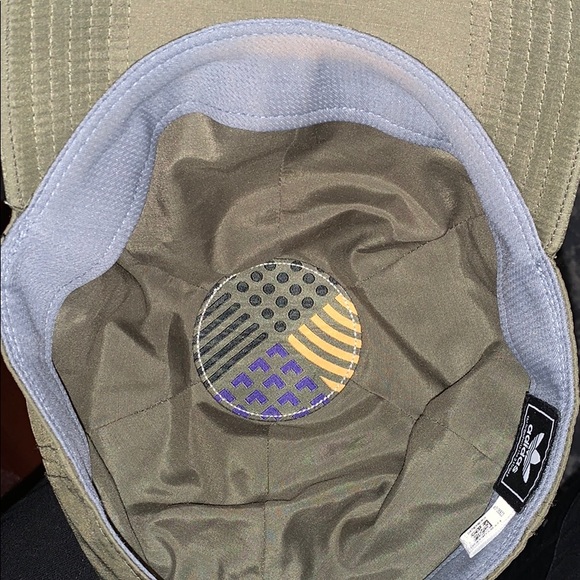 Adidas Cap - Picture 2 of 3